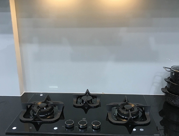 Tủ bếp anh Toản