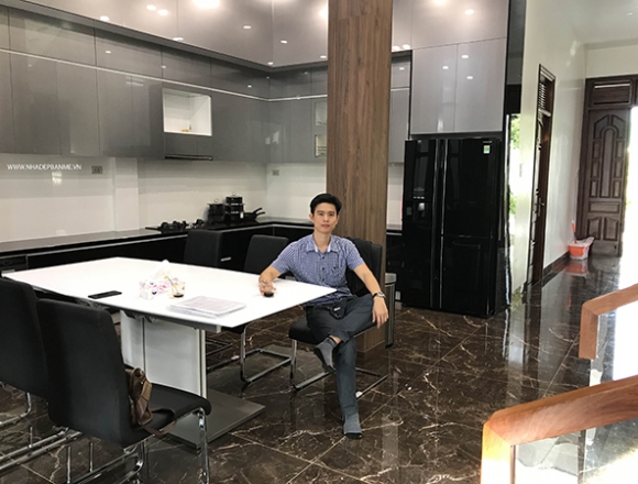 Tủ bếp anh Toản